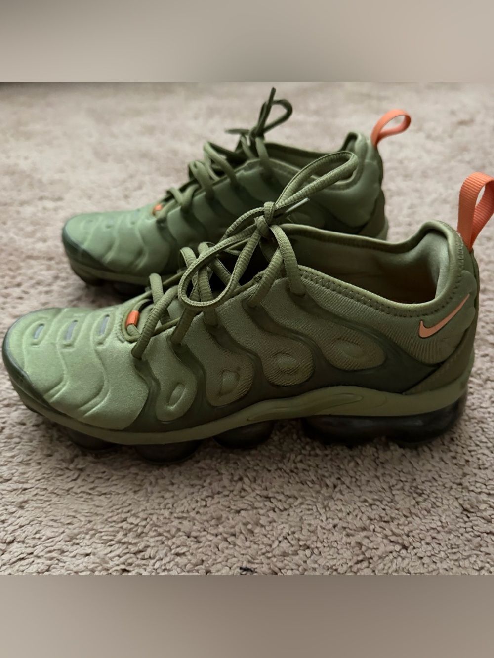 Nike Green Airmax Sneakers